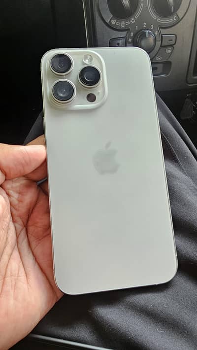 Apple iPhone 15 Pro Max