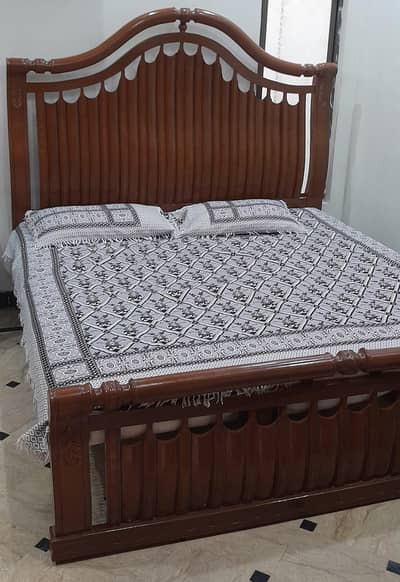 double bed full size