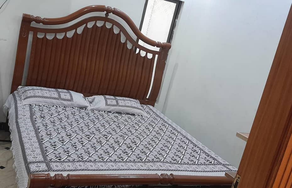 double bed full size 1