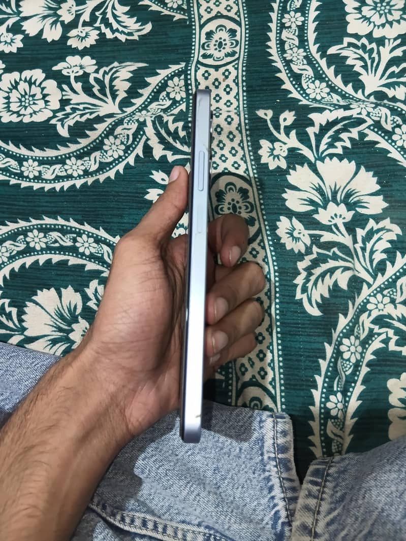 Realme Note 60 2
