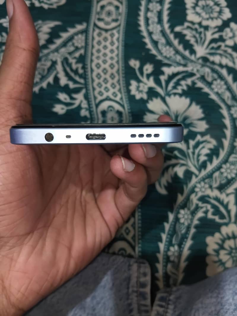 Realme Note 60 3