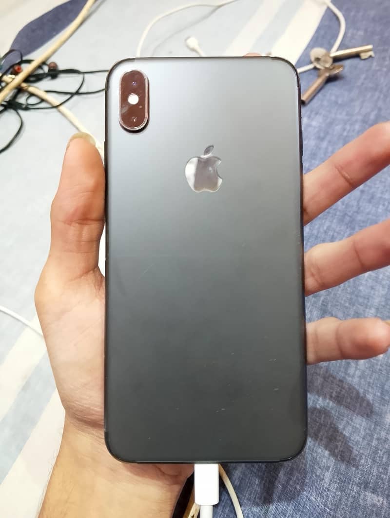 IPHONE X MAX 1
