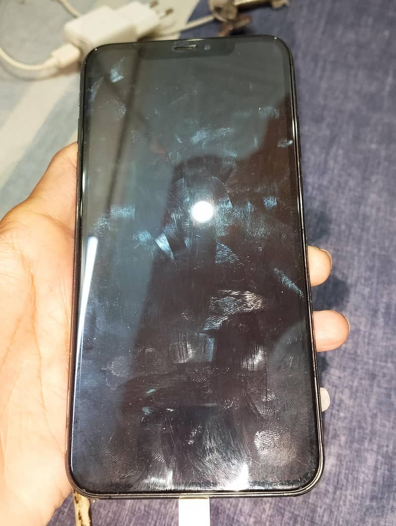 IPHONE X MAX 6