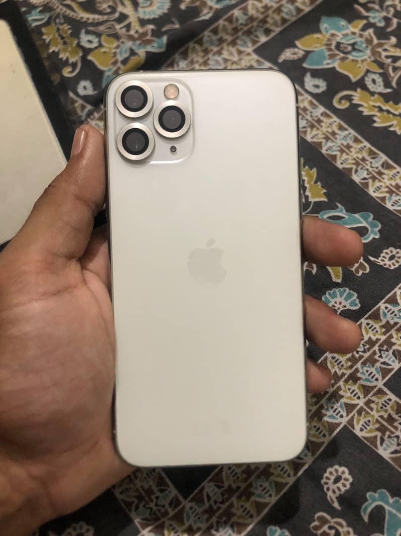 Apple iPhone 11 Pro 5