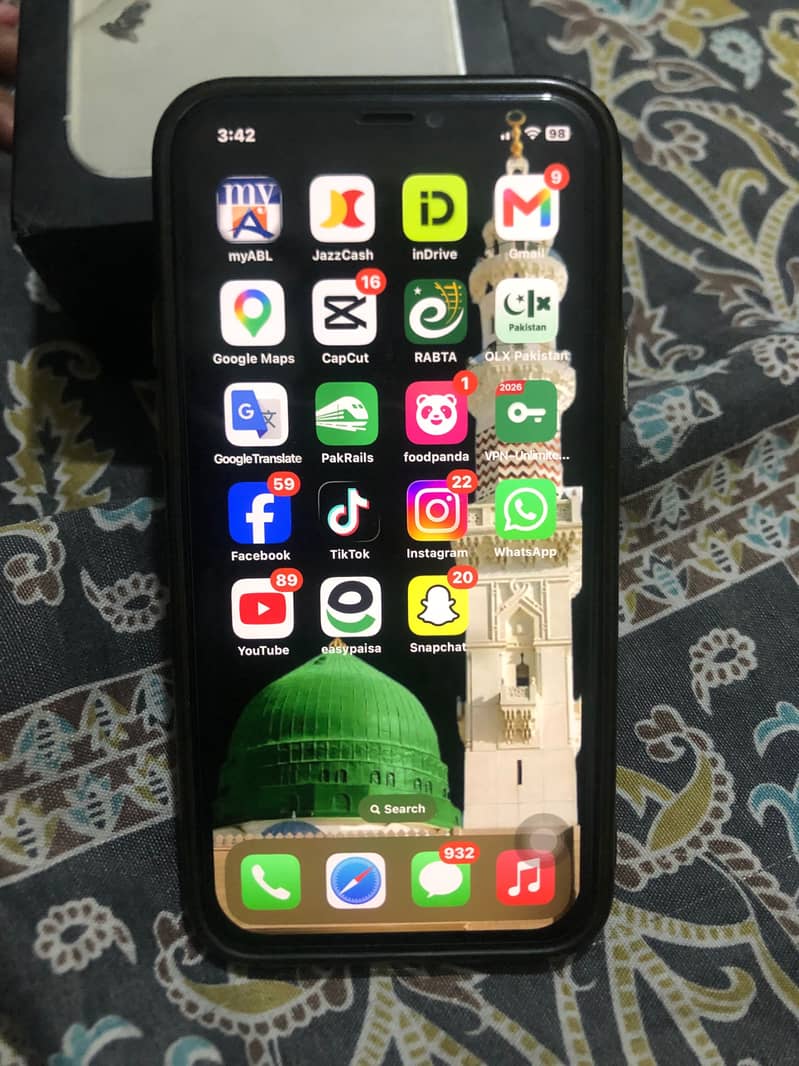 Apple iPhone 11 Pro 6