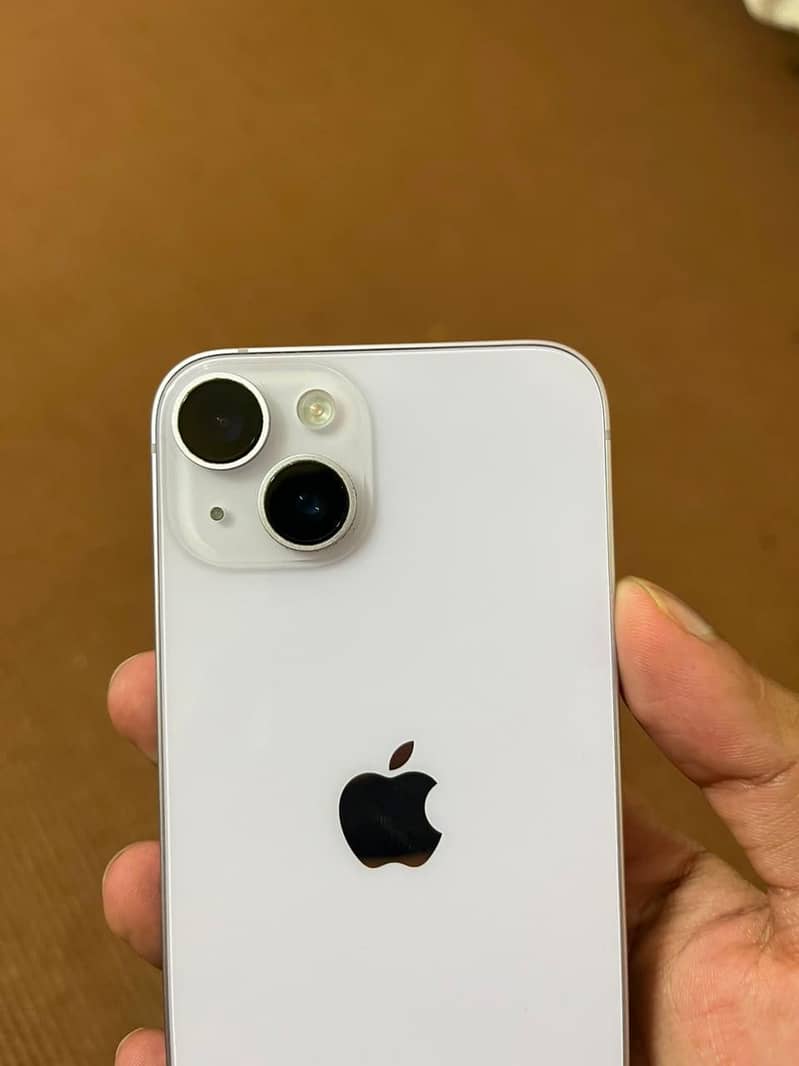 Apple iPhone 14 2