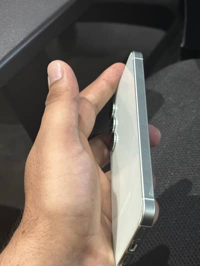 Samsung S25 (Mint Color)