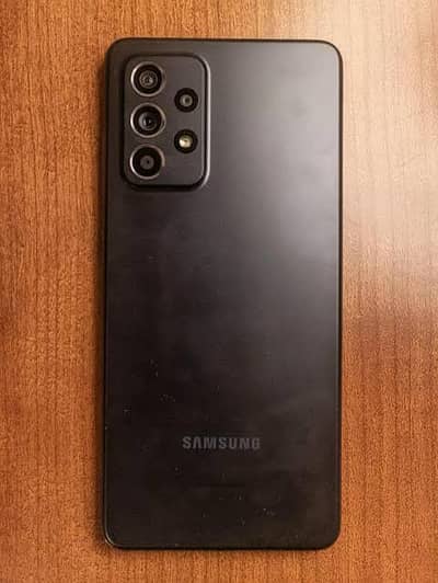Samsung Mobile A52 10/10