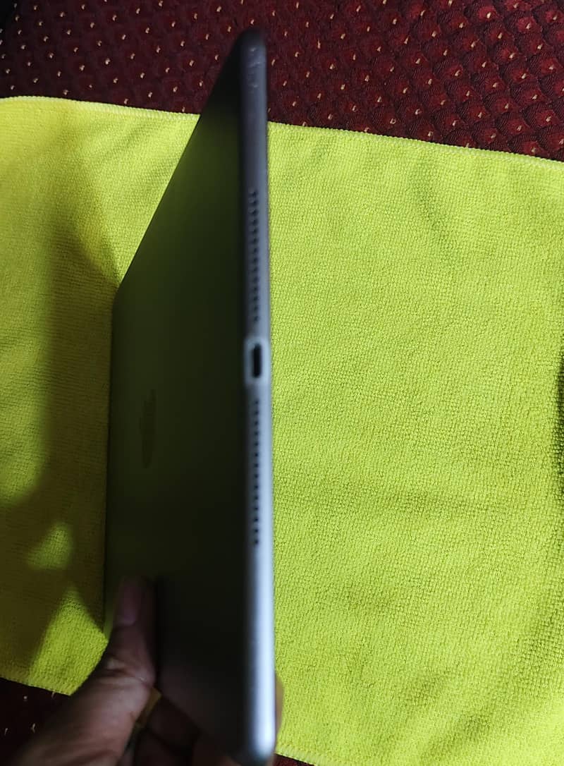 ipad air 2 tablet 3