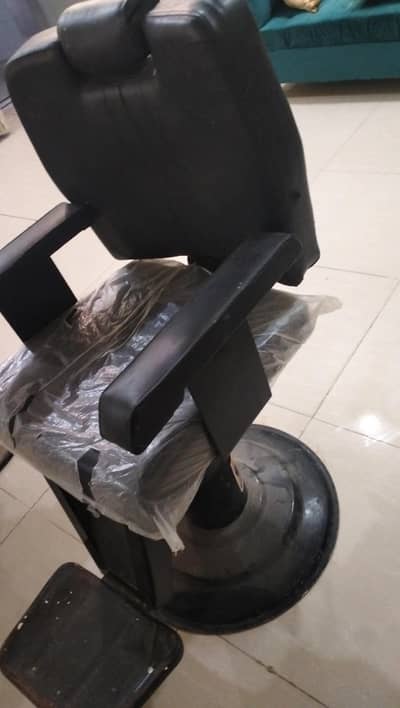 salon chair condition 10/10