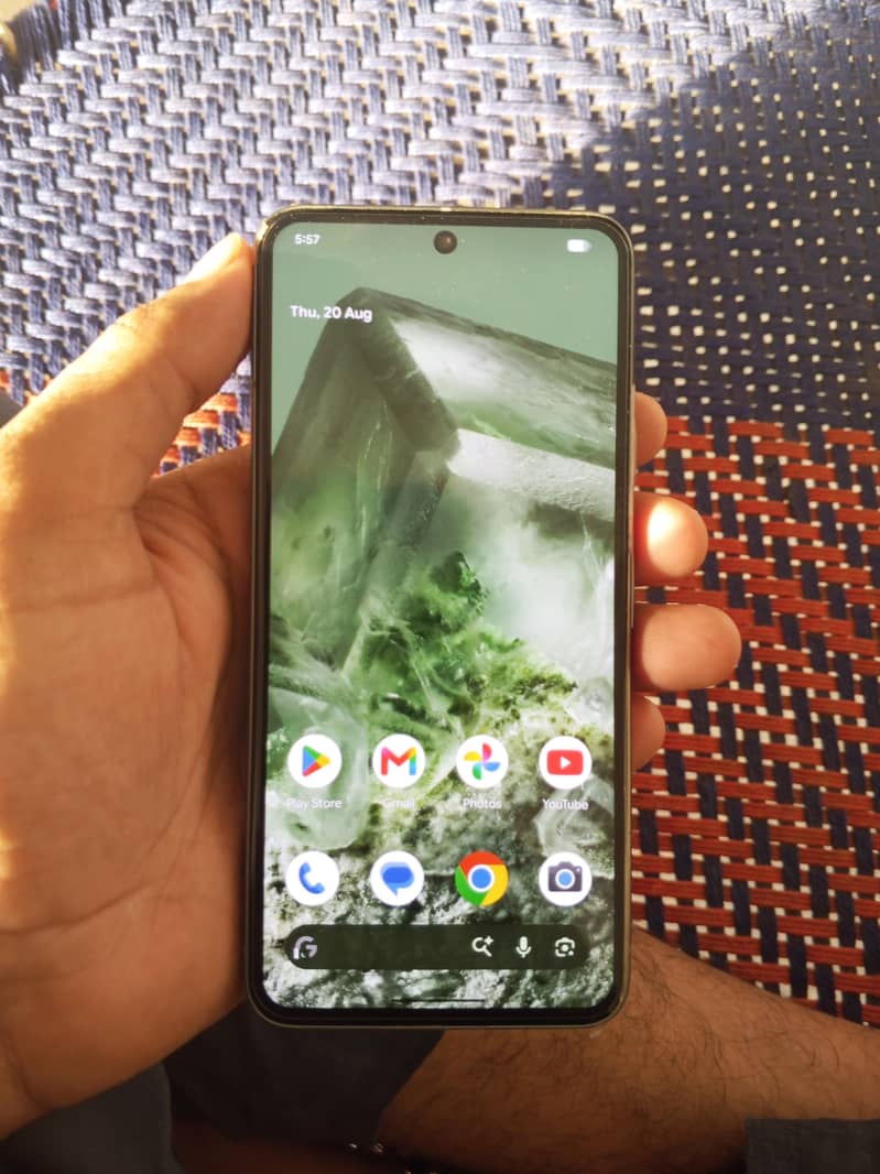 Google Pixel 8 2