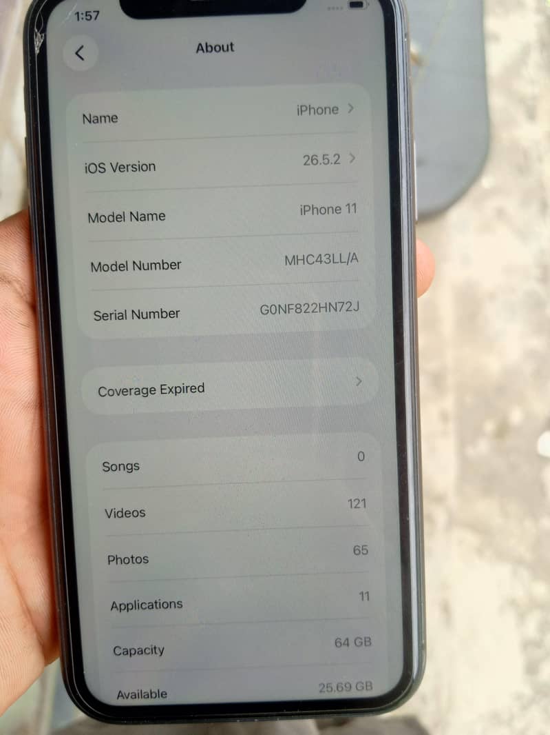 Apple iPhone 11 3