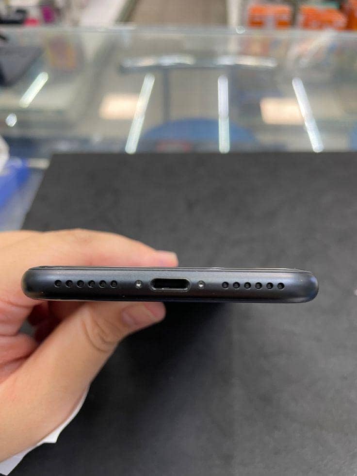 Apple iPhone SE 2