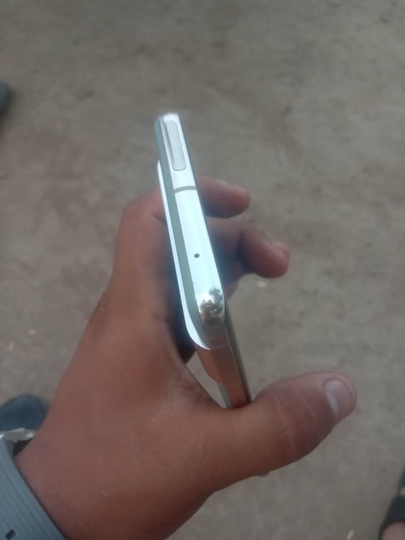 Google Pixel 7 Pro 2