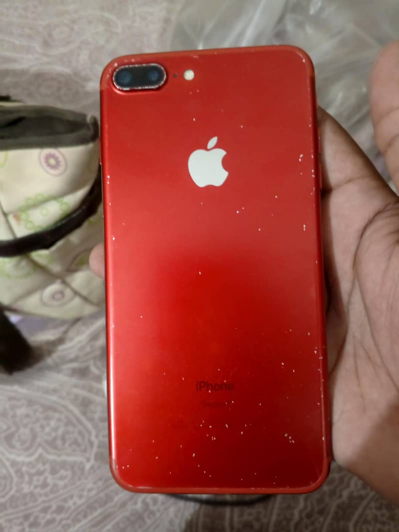 Apple iPhone 7 Plus 1