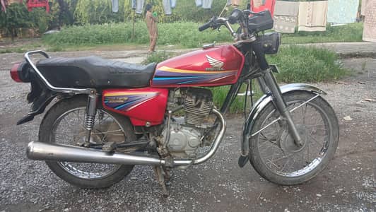 Honda CG 125 2010 model