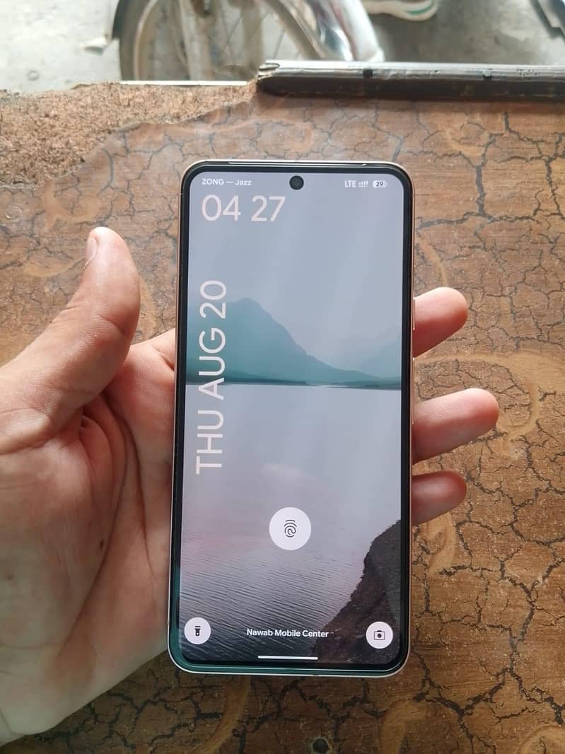 Google Pixel 8 1