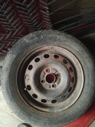 14 size spare tyre and rim
