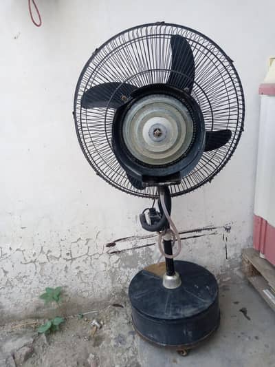 water spray (pedestle) FAN