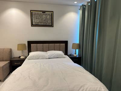1 Bedroom VIP Full furnish flat per day available in Bahria town Lahore 0300 4561276