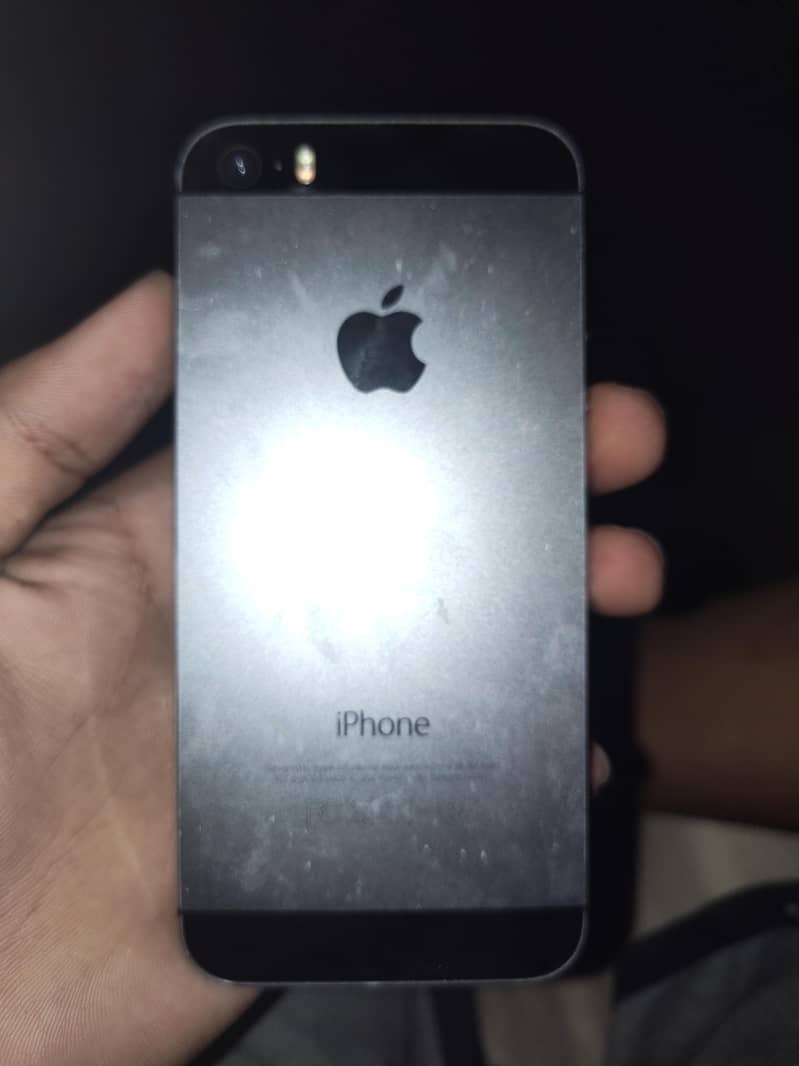 Apple iPhone 5s 1