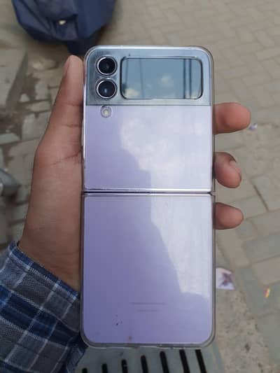 Samsung Mobile Z Flip 4
