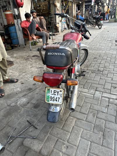 honda cd 70 2013 model in mint condition for sale