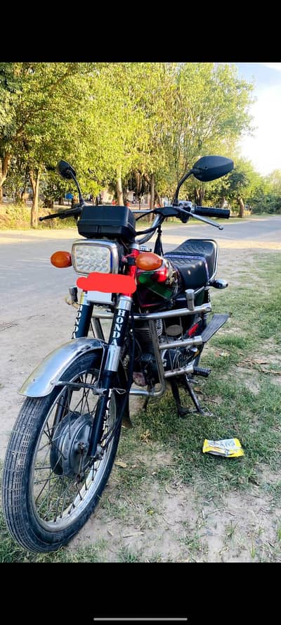 Honda CG 125 2013 Model Red