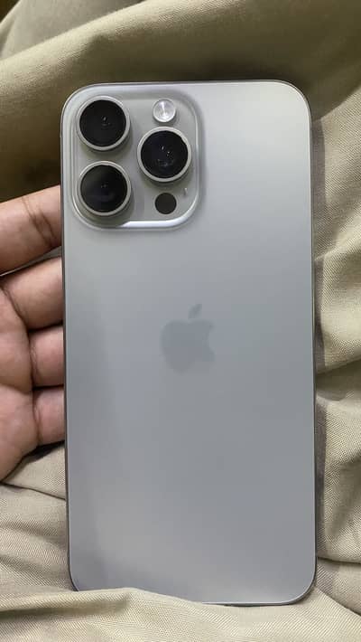 Apple iPhone 15 Pro Max is lush condition