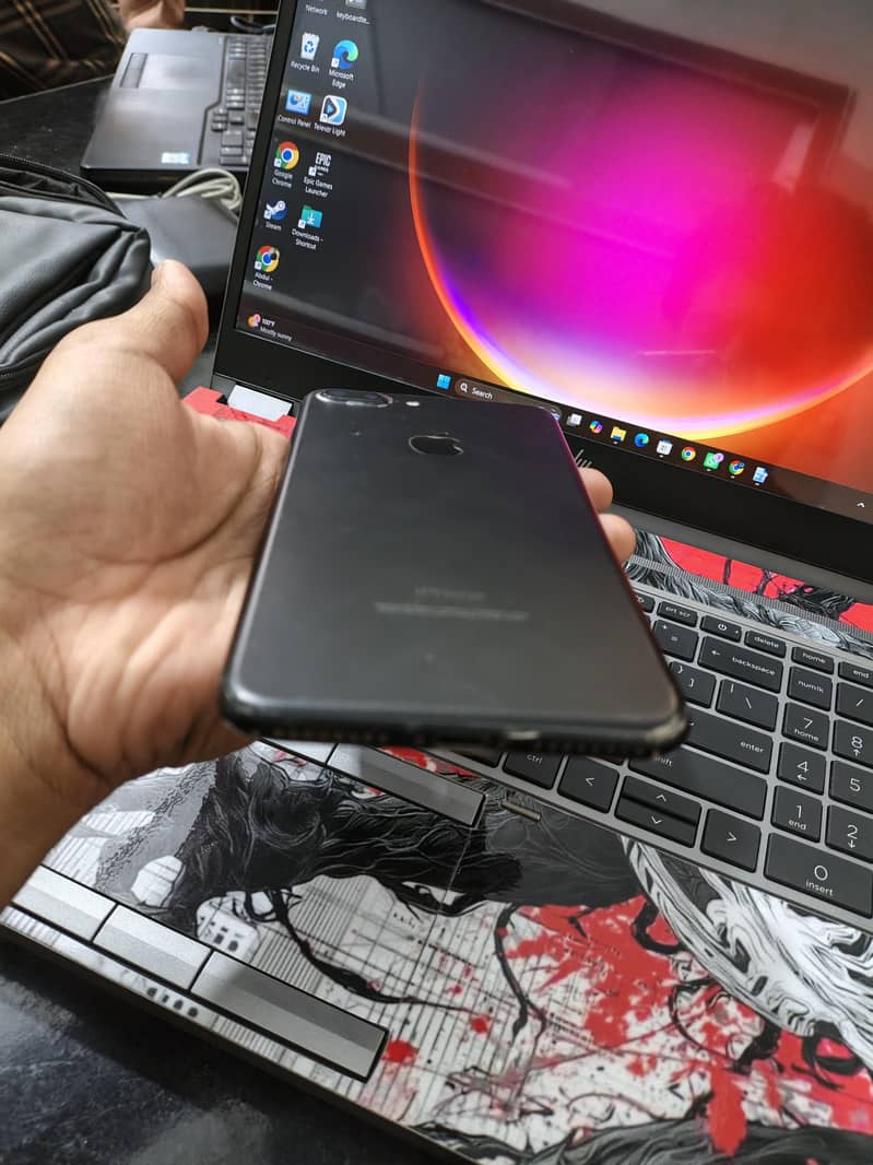 Apple iPhone 7 Plus 4