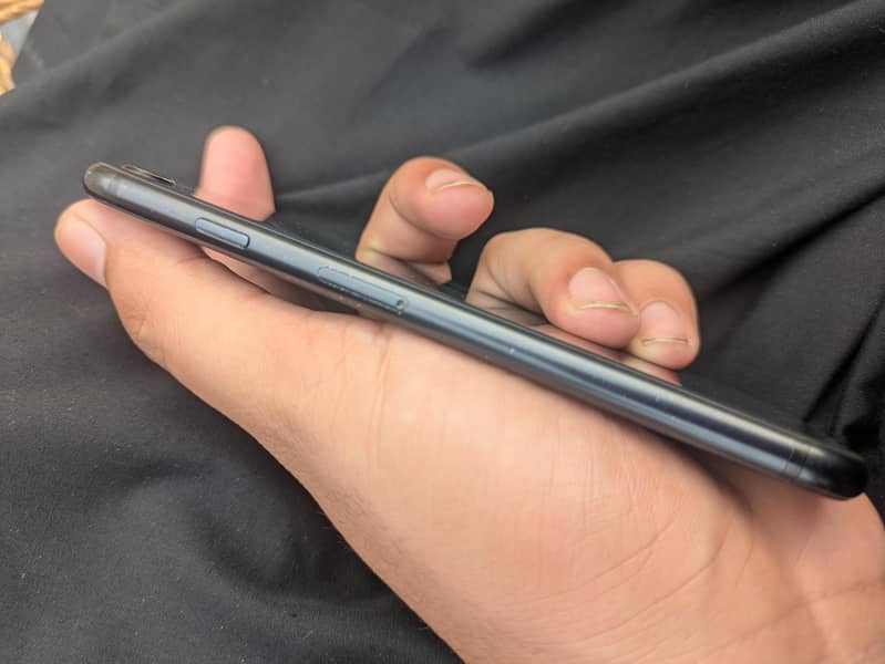 Apple iPhone SE 1