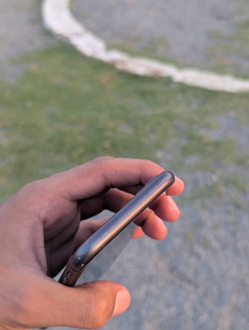 Apple iPhone 11 3