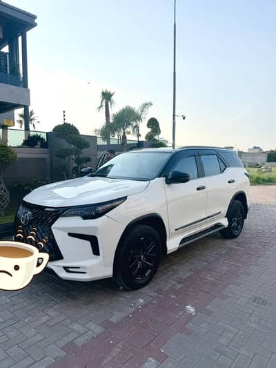 Toyota Fortuner Sigma 2018 — Excellent Condition | Lexus Kit |
