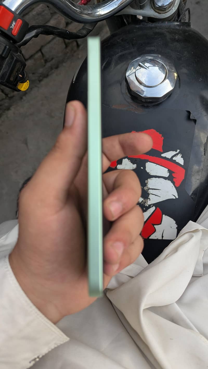 Xiaomi Redmi Note 13 4