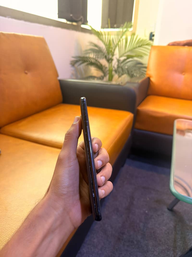 One Plus 6T 3