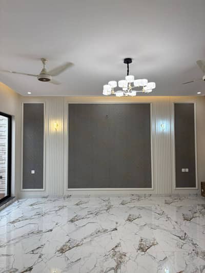 12Marla House for sale Johar town phase 1 near Akbar Chowk iqra hospital. 03029529359