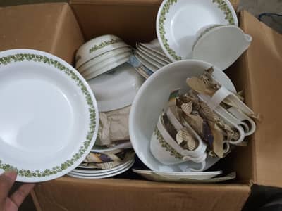 Original Vintage Corelle Dinner Set USA – 2 Designs – Urgent Sale