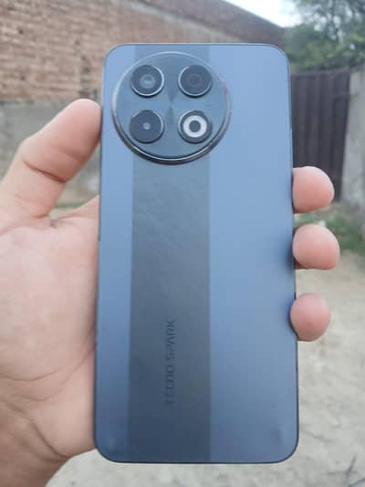 Tecno SPARK 30 Pro