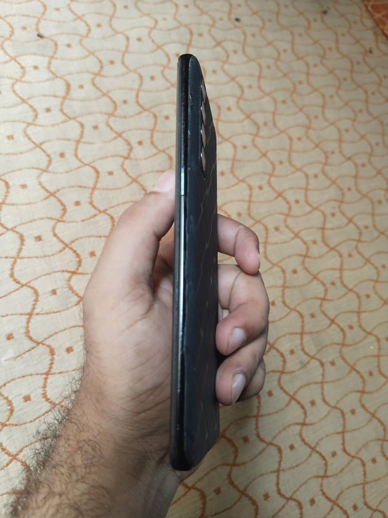 OPPO Reno4 Pro 4
