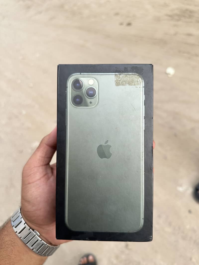 Apple iPhone 11 Pro Max 3