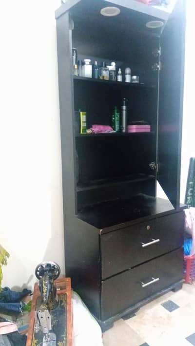 showcase