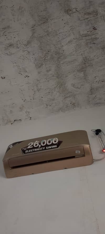 Dawlance 1 ton DC inveter ac heat & coll good working all is okay