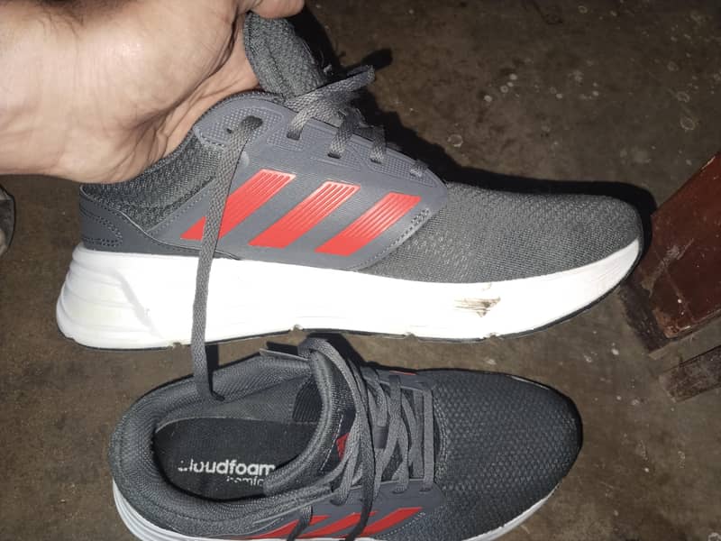 Adidas 9.5 3