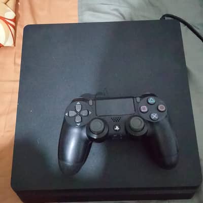 Ps4 slim