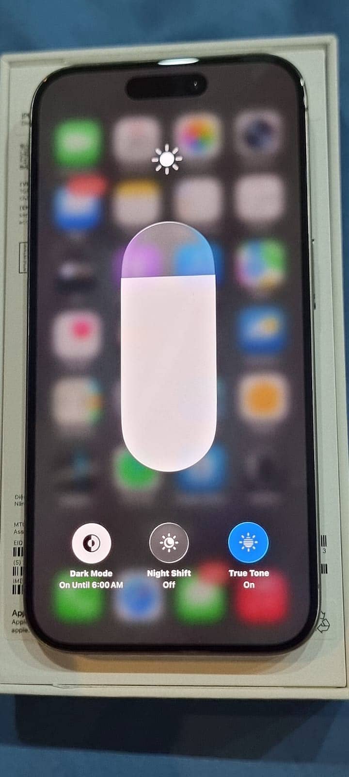 Apple iPhone 15 Pro (Scratch-less) 7