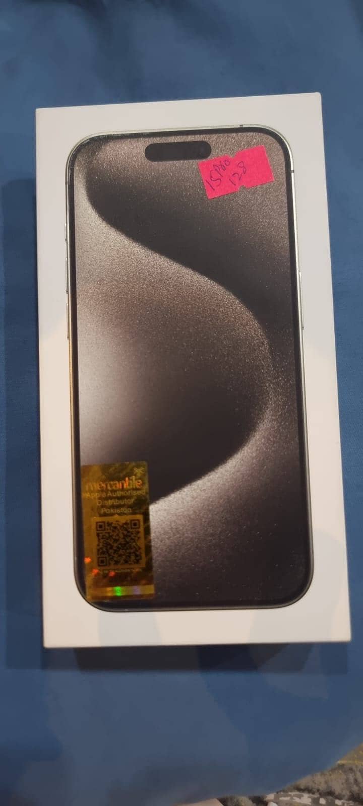 Apple iPhone 15 Pro (Scratch-less) 8