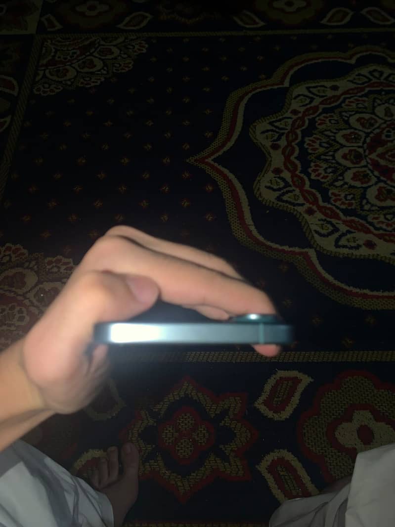 Apple iPhone 16 Plus 3