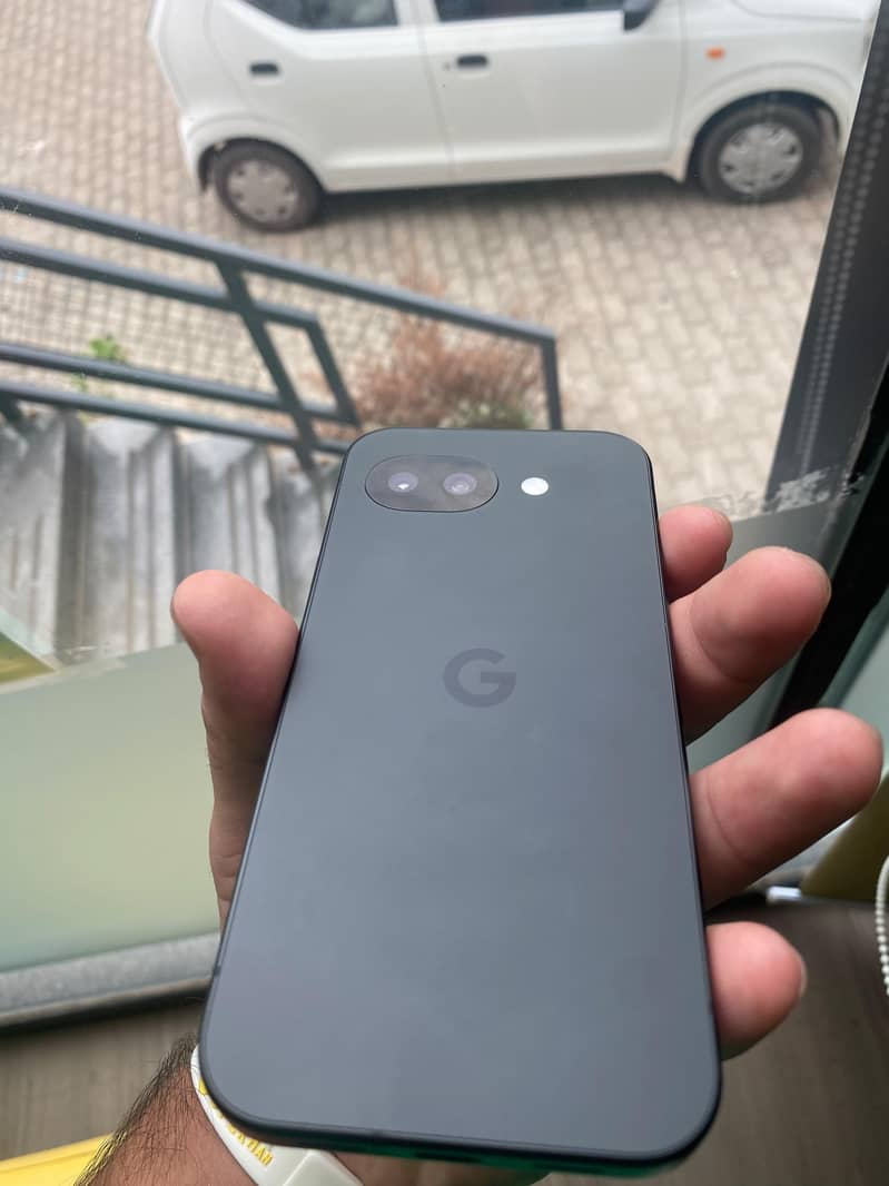 Google Pixel 10a 4