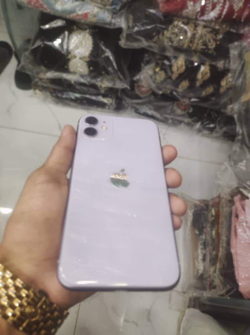 Apple iPhone 11 2