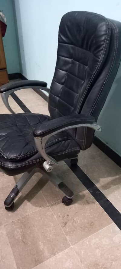 revolving chair